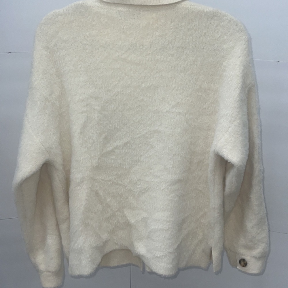Large White Calligraphy Sweaters with Buttons - Picture 4 of 4